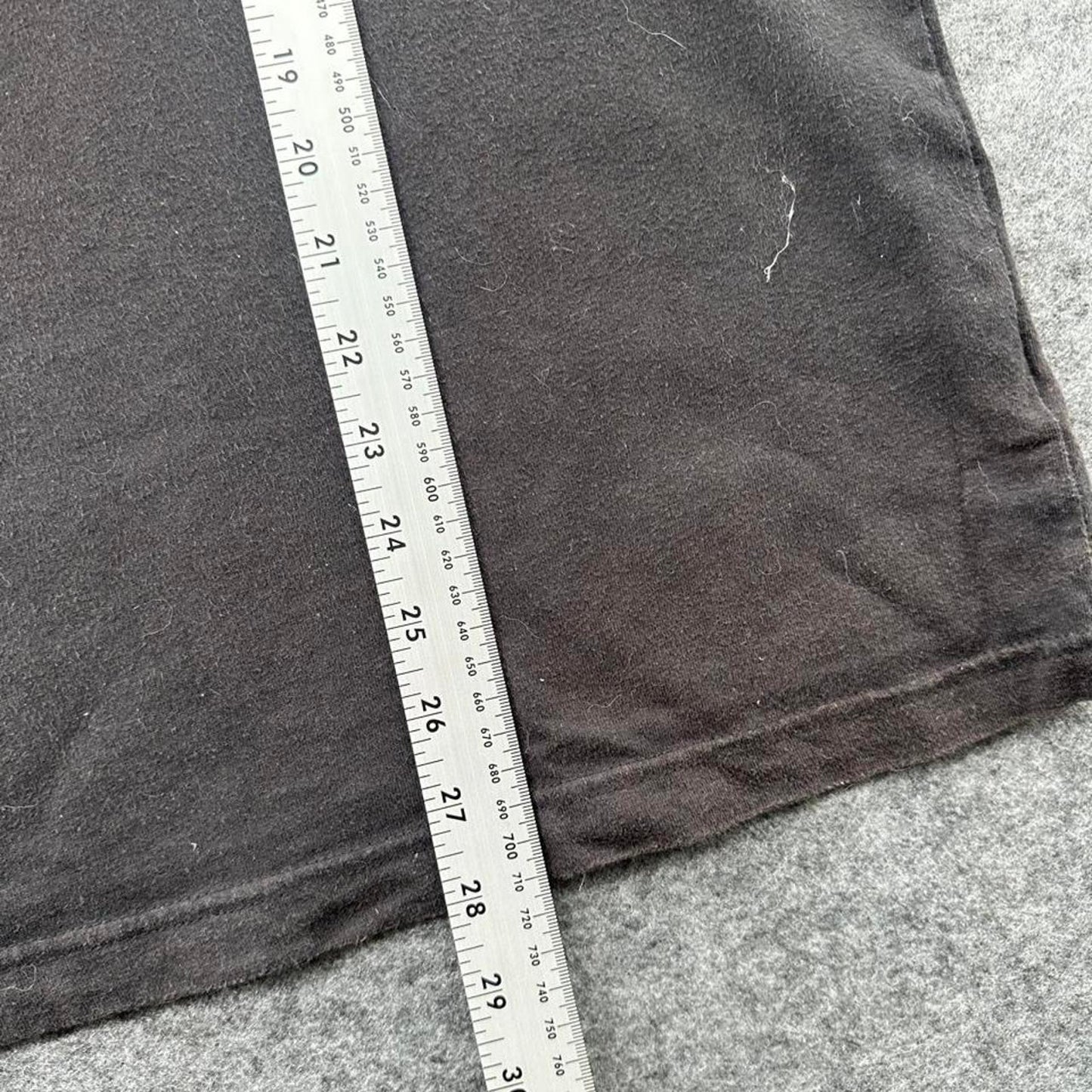 Black billabong graphic tee with