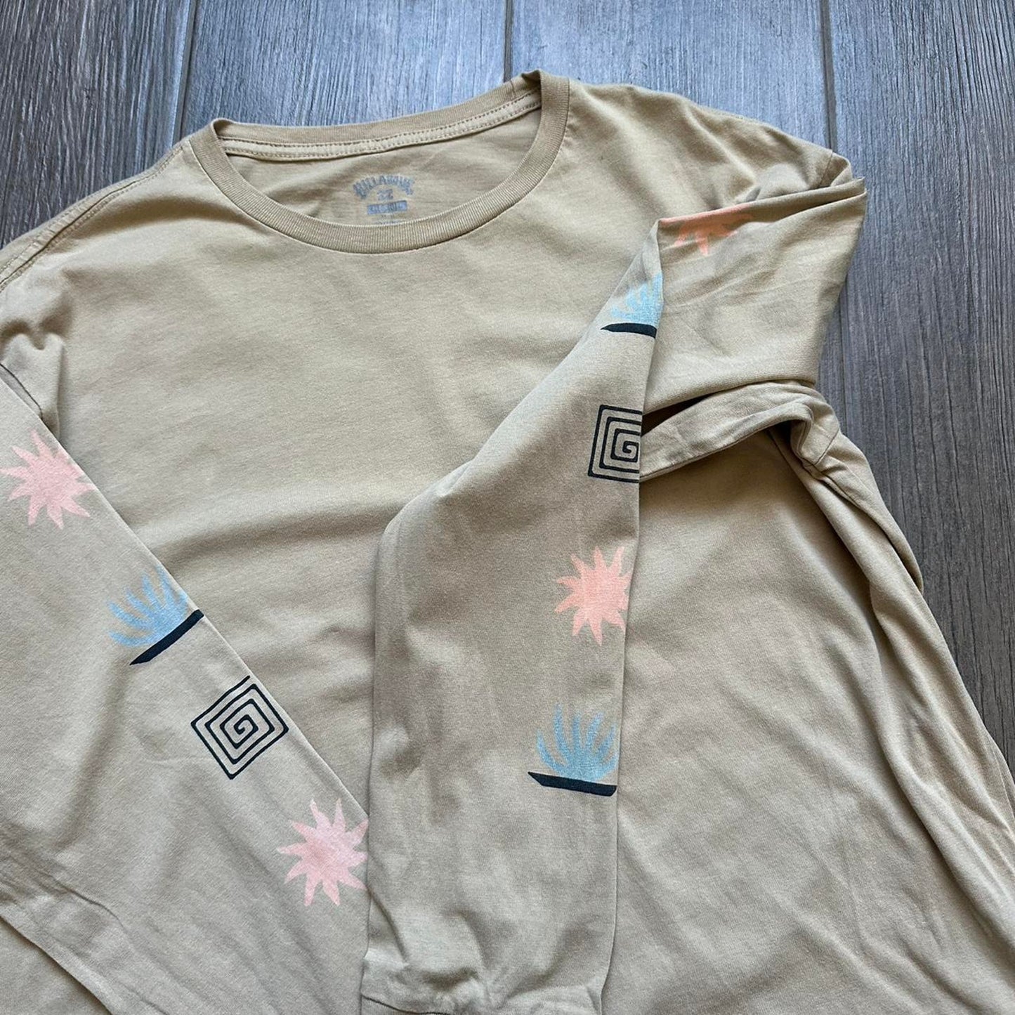 Billabong long sleeve tee