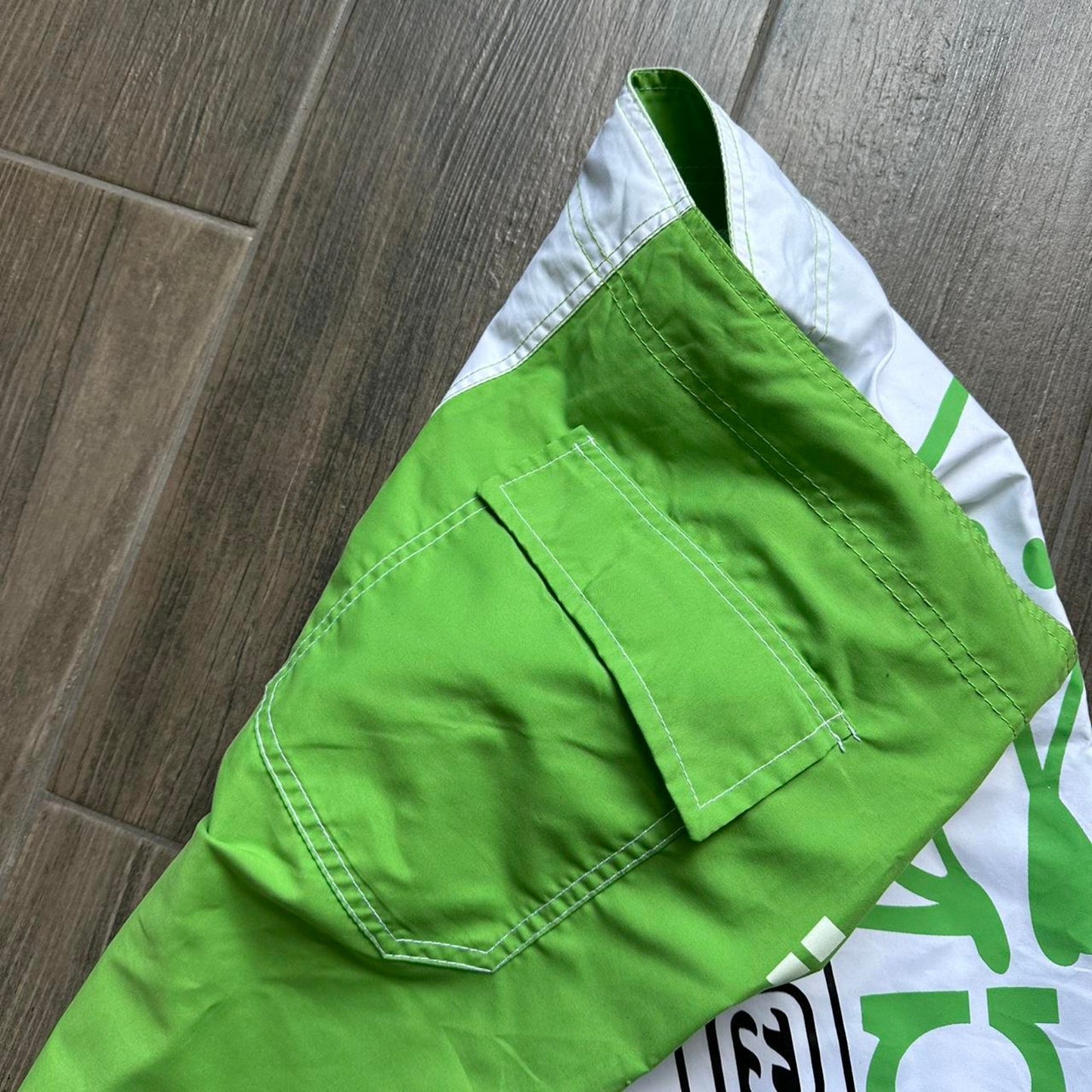 Billabong green white board