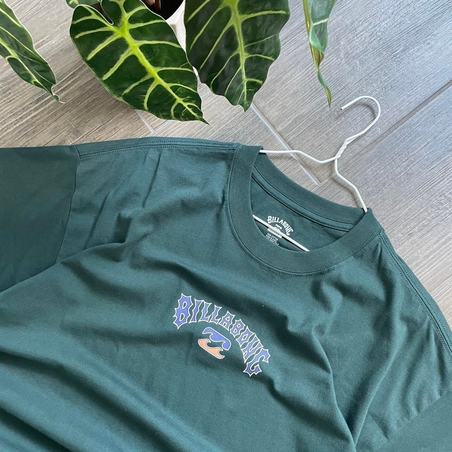 Billabong y2k baggy vintage t-shirt