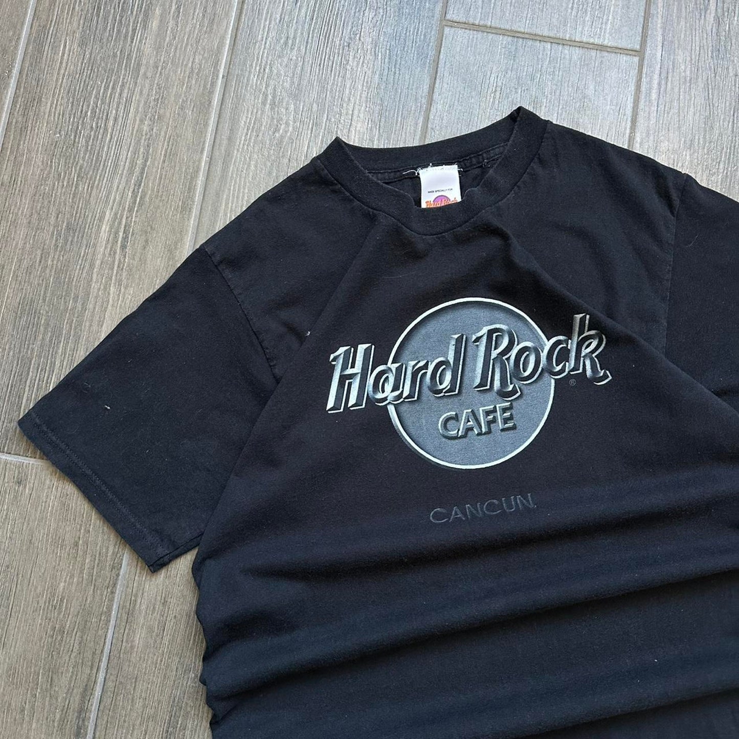 Hard Rock Cafe black Cancun tee