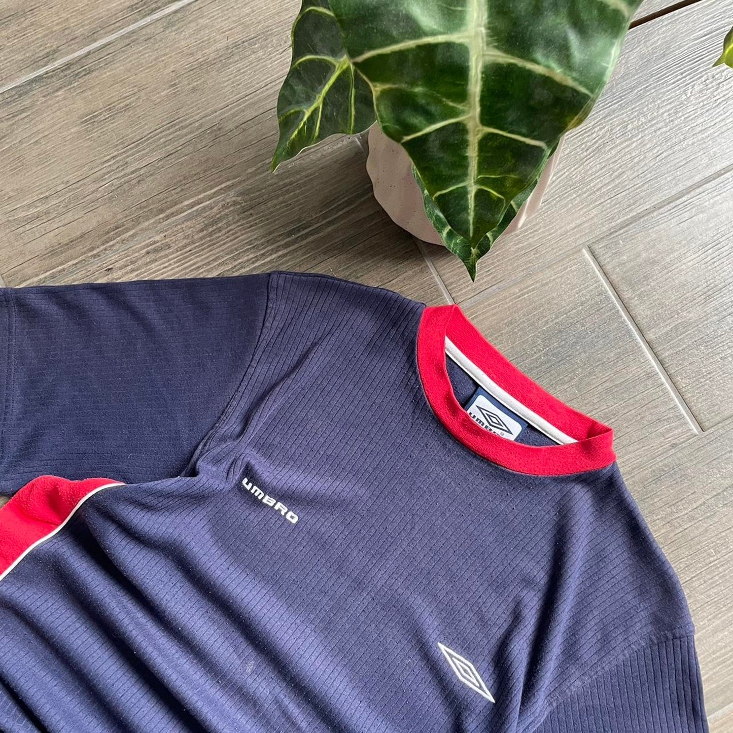 Umbro navy vintage baggy y2k streetwear M tee