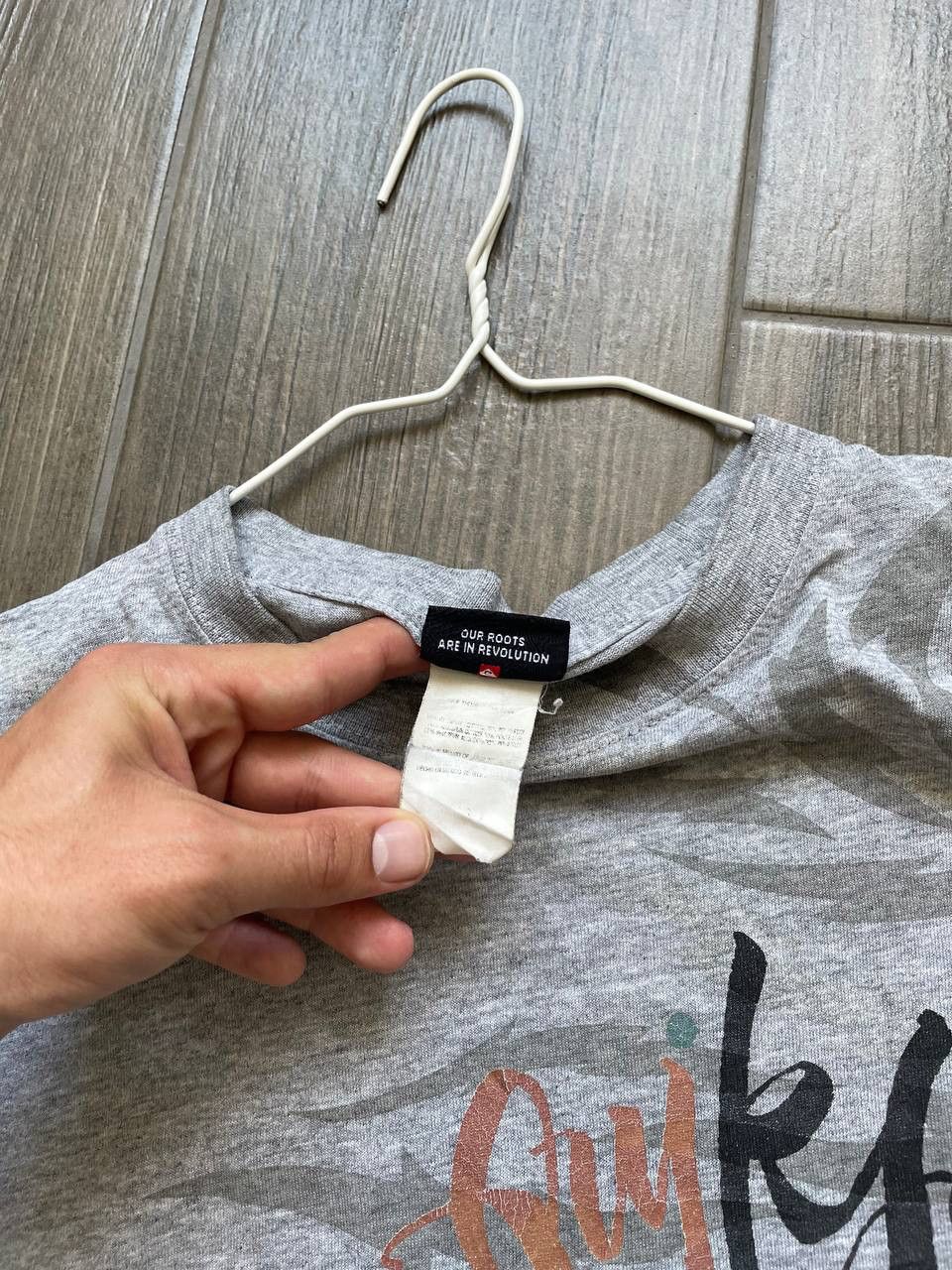 Quiksilver grey baggy vintage big logo t-shirt