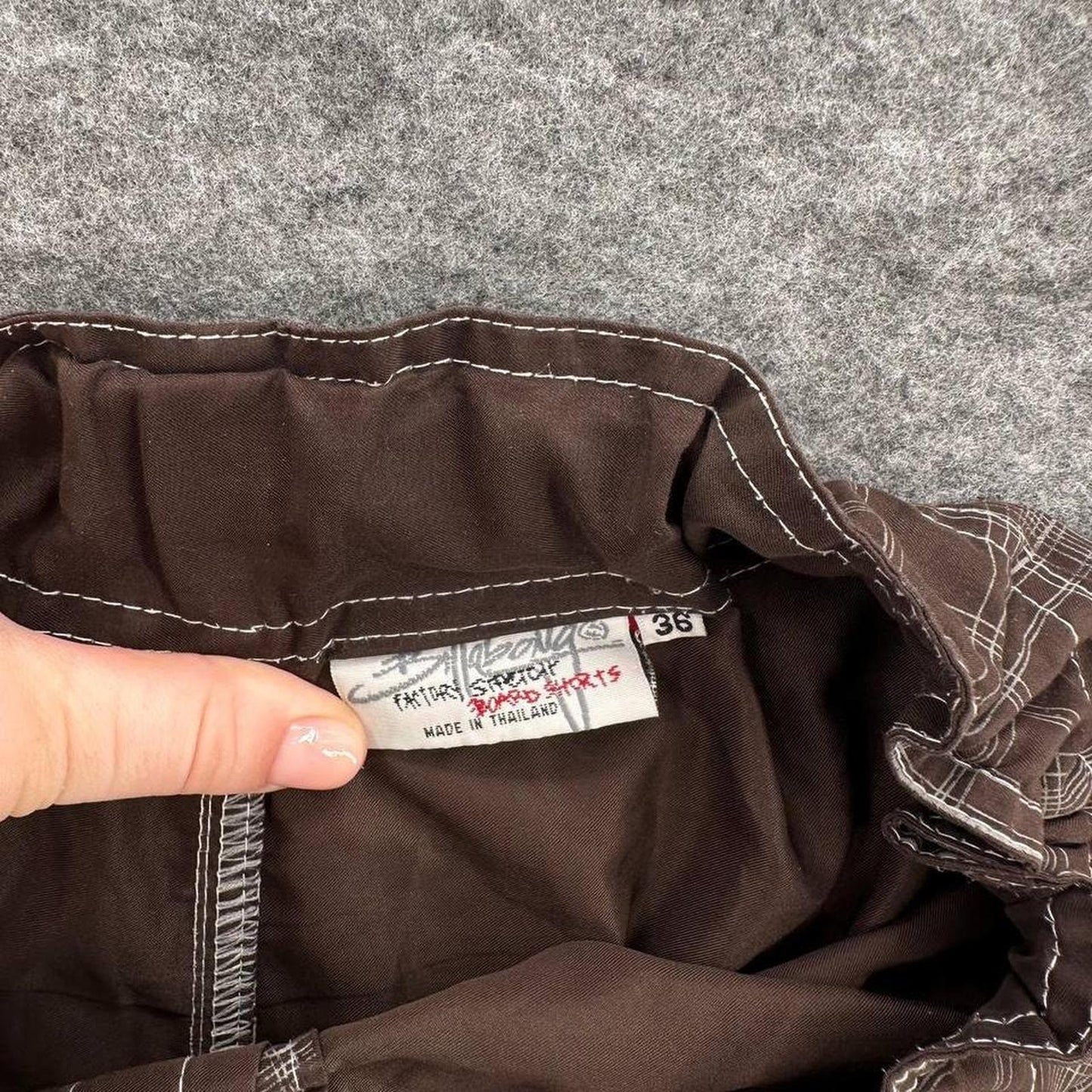 Y2k billabong brown white