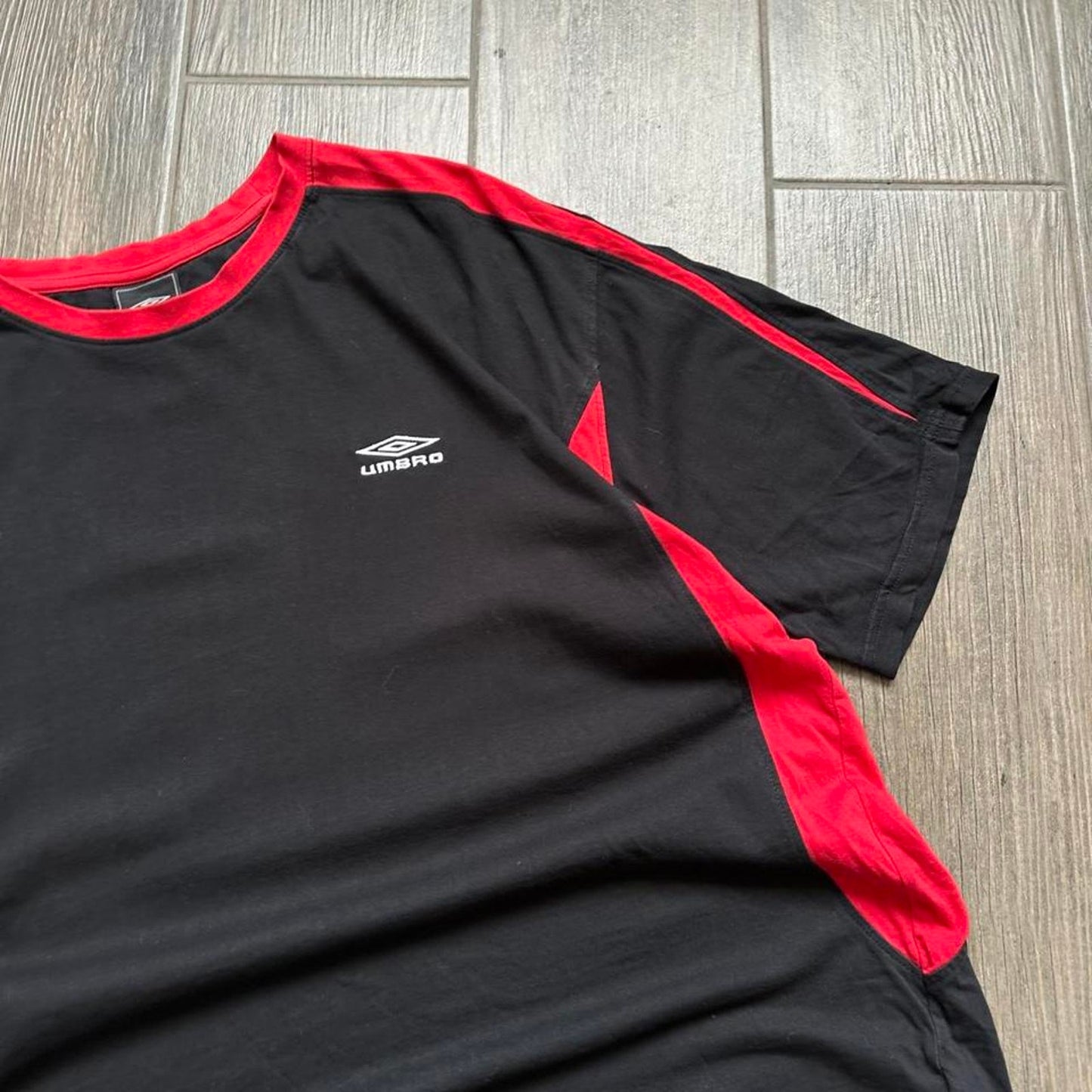 Umbro black and red sportswear t-shirt