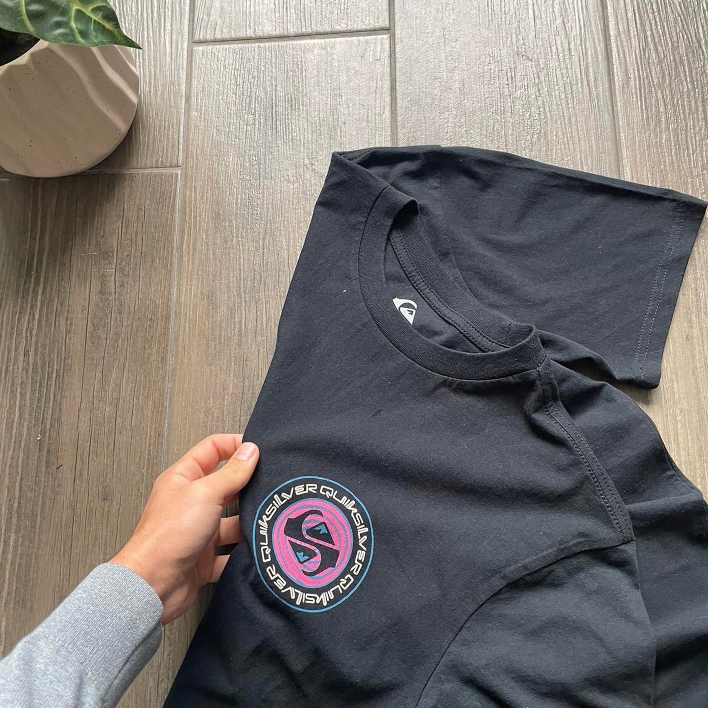 Quiksilver black big logo surf cotton t-shirt M