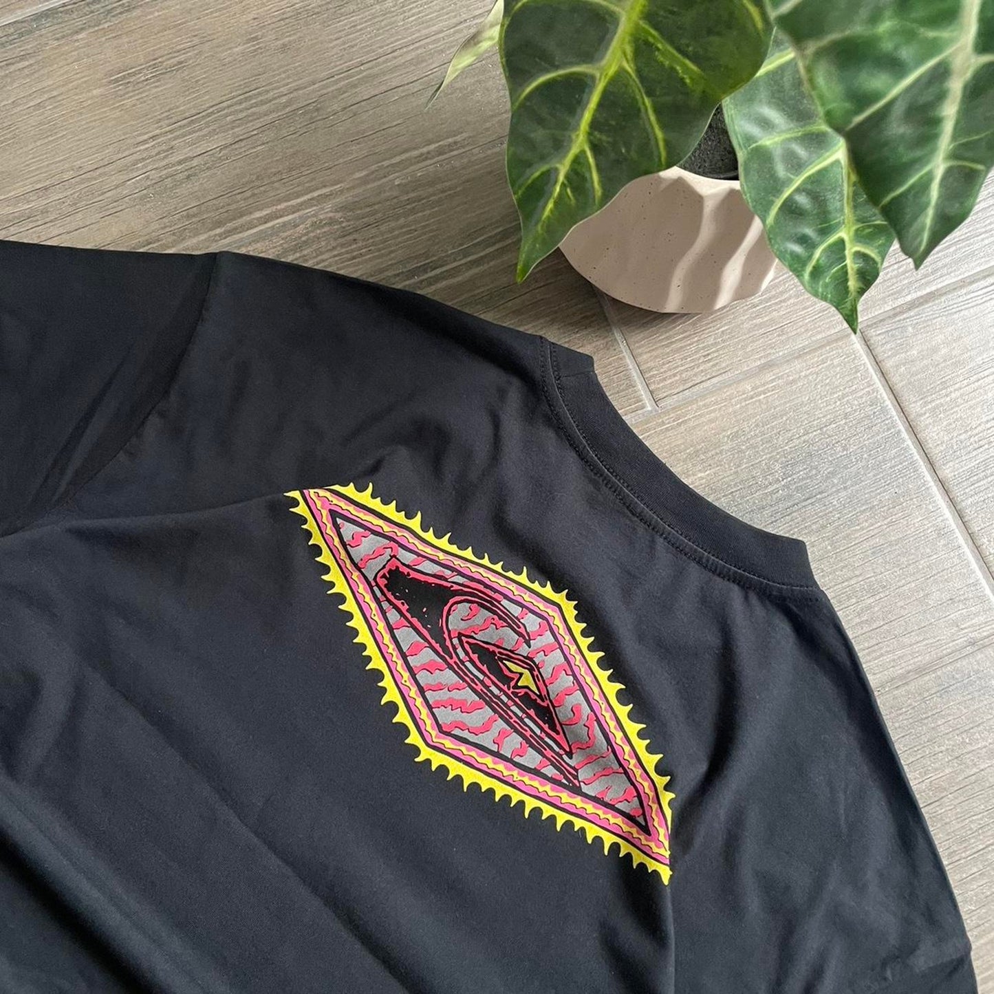 Quiksilver black big logo surf cotton t-shirt M