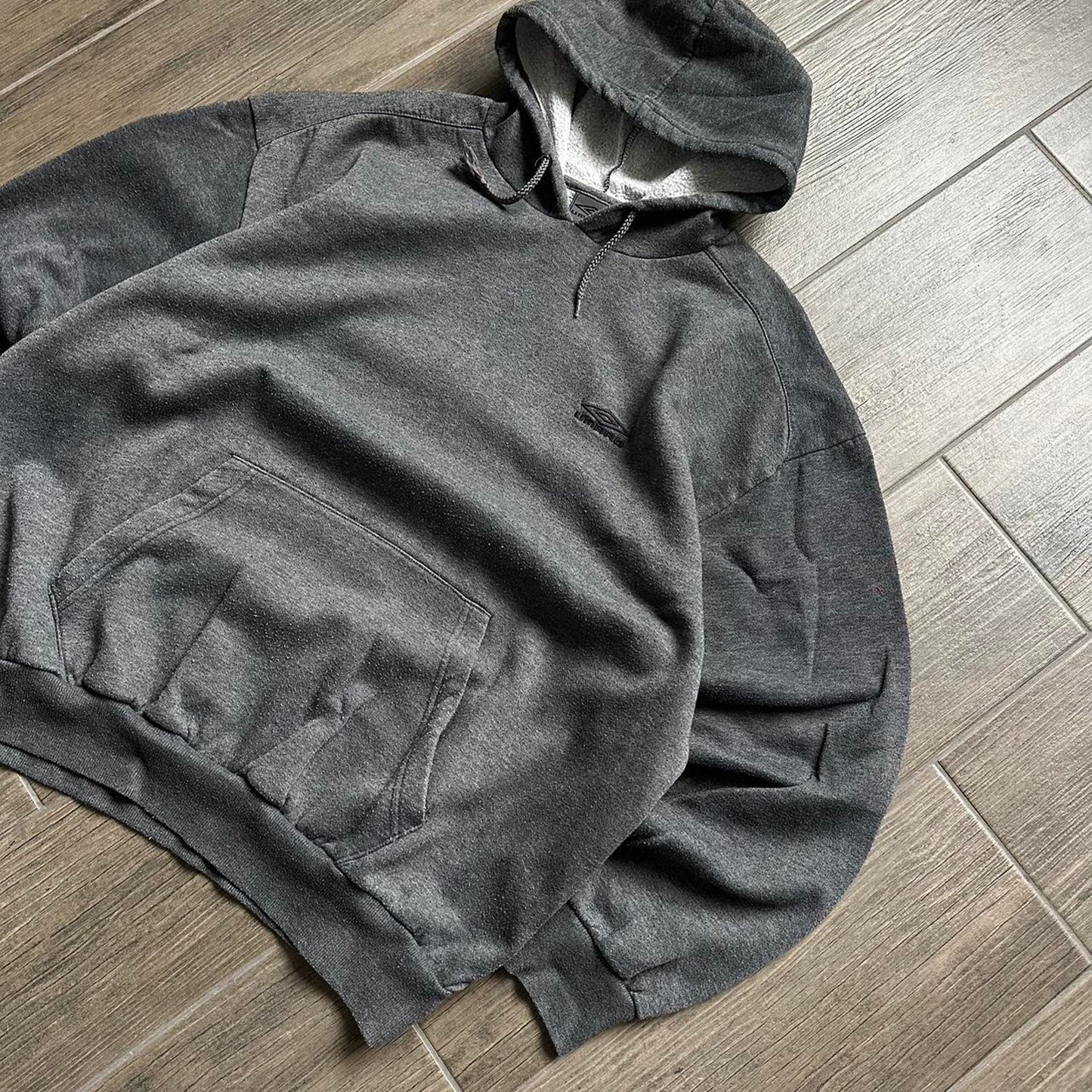 Umbro grey y2k vintage streetwear XL hoodie
