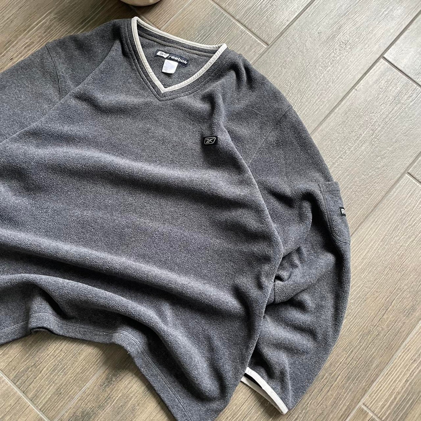 Reebok fleece grey streetwear oversized L jumper