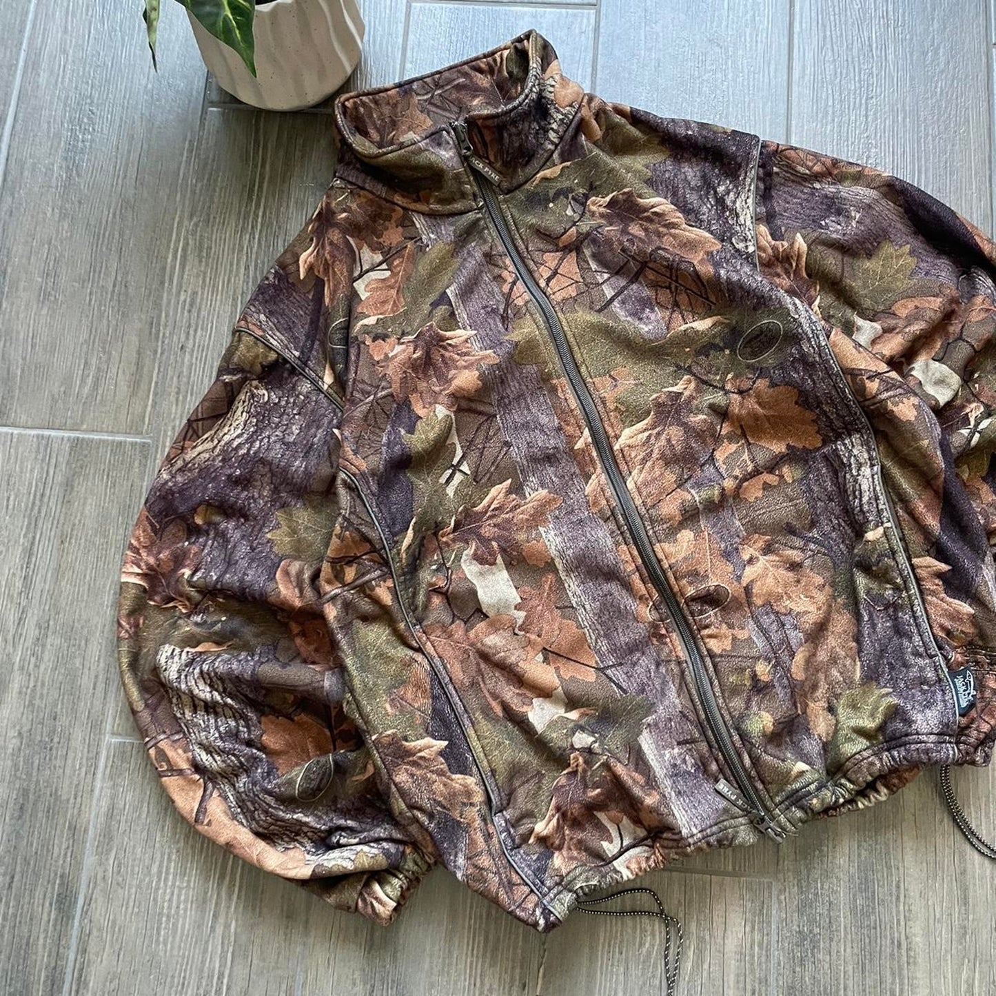 Vintage y2k camo military style jacket