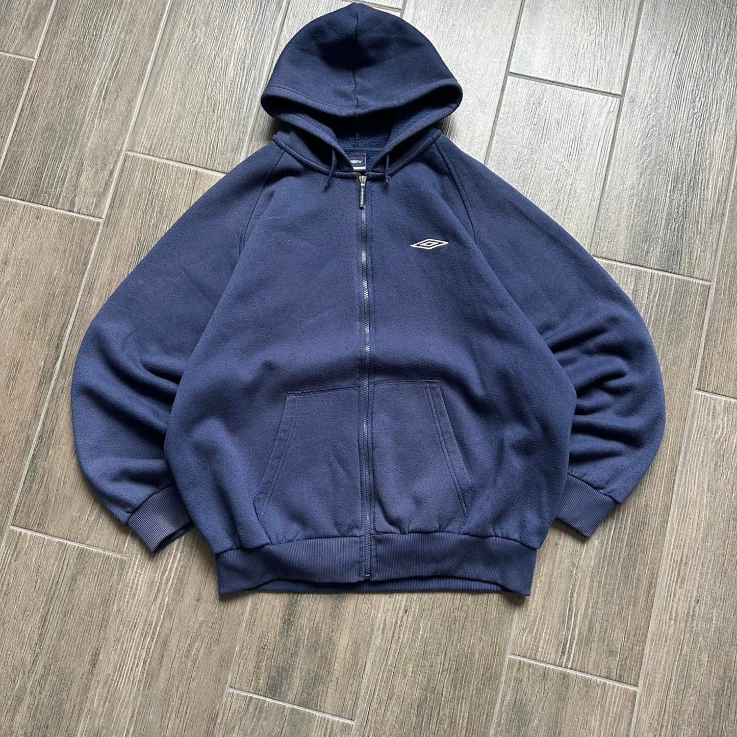 Umbro navy zip y2k XL hoodie
