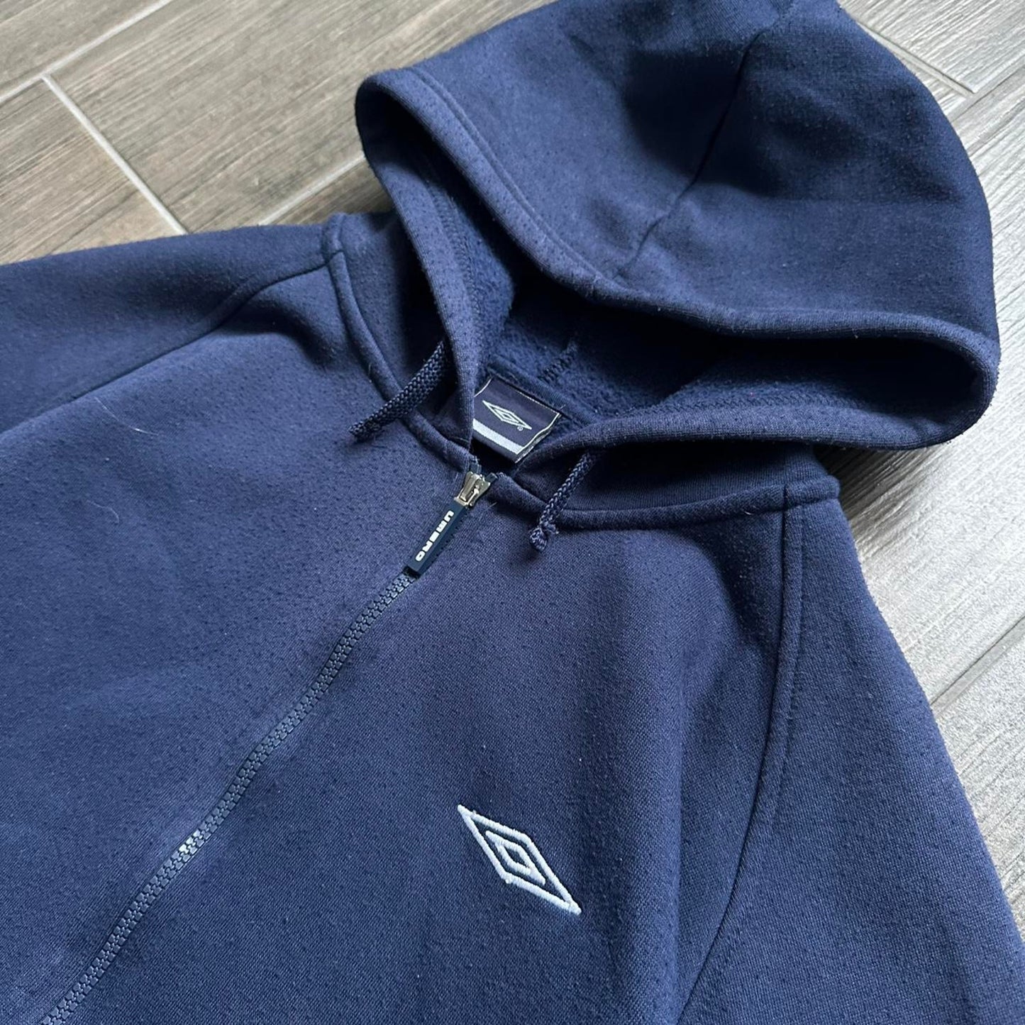Umbro navy zip y2k XL hoodie