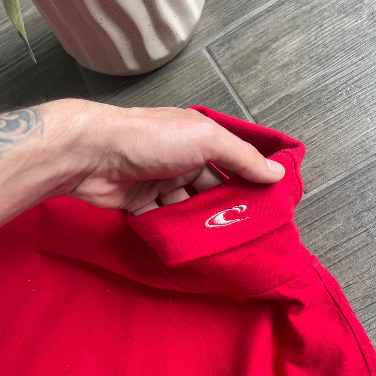 Oneill red golf surf y2k summer vintage tee