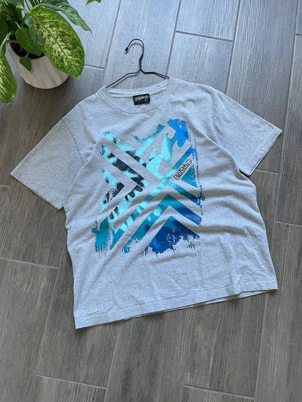 Billabong grey vintage surf t-shirt