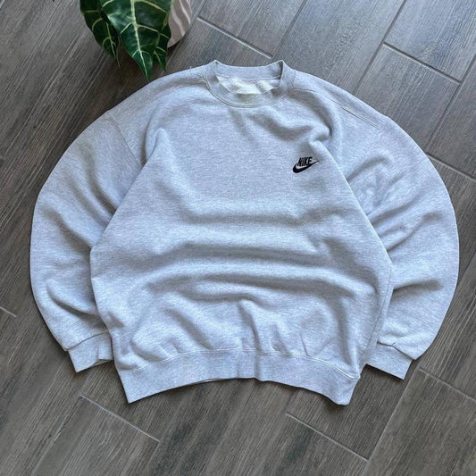 Nike boxy fit 90s baggy skate style sweatshirt