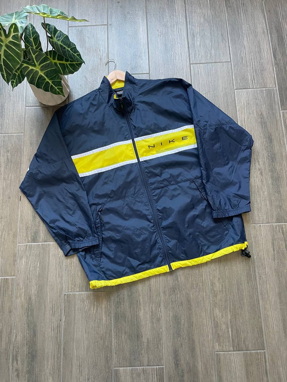 Nike vintage membranes waterproof light jacket