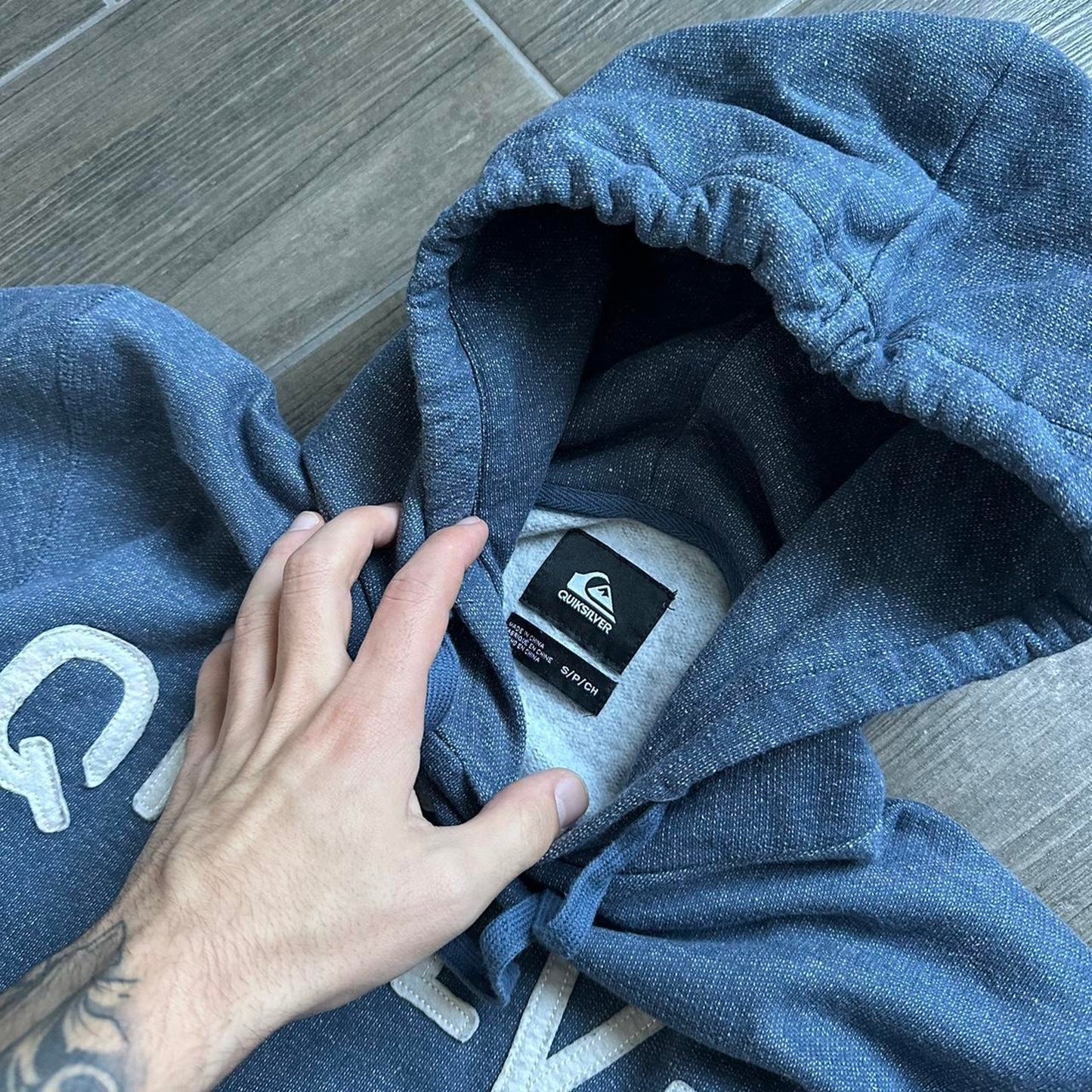 Quiksilver surf-wear blue S hoodie