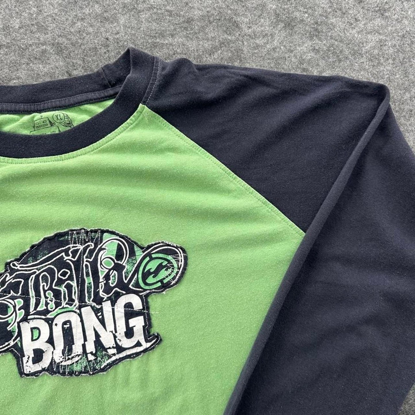 Billabong green and black long