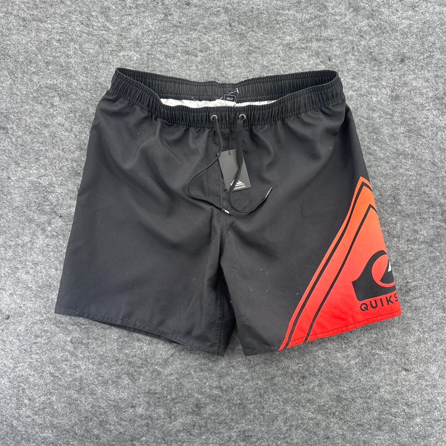 Quiksilver black swim shorts with
