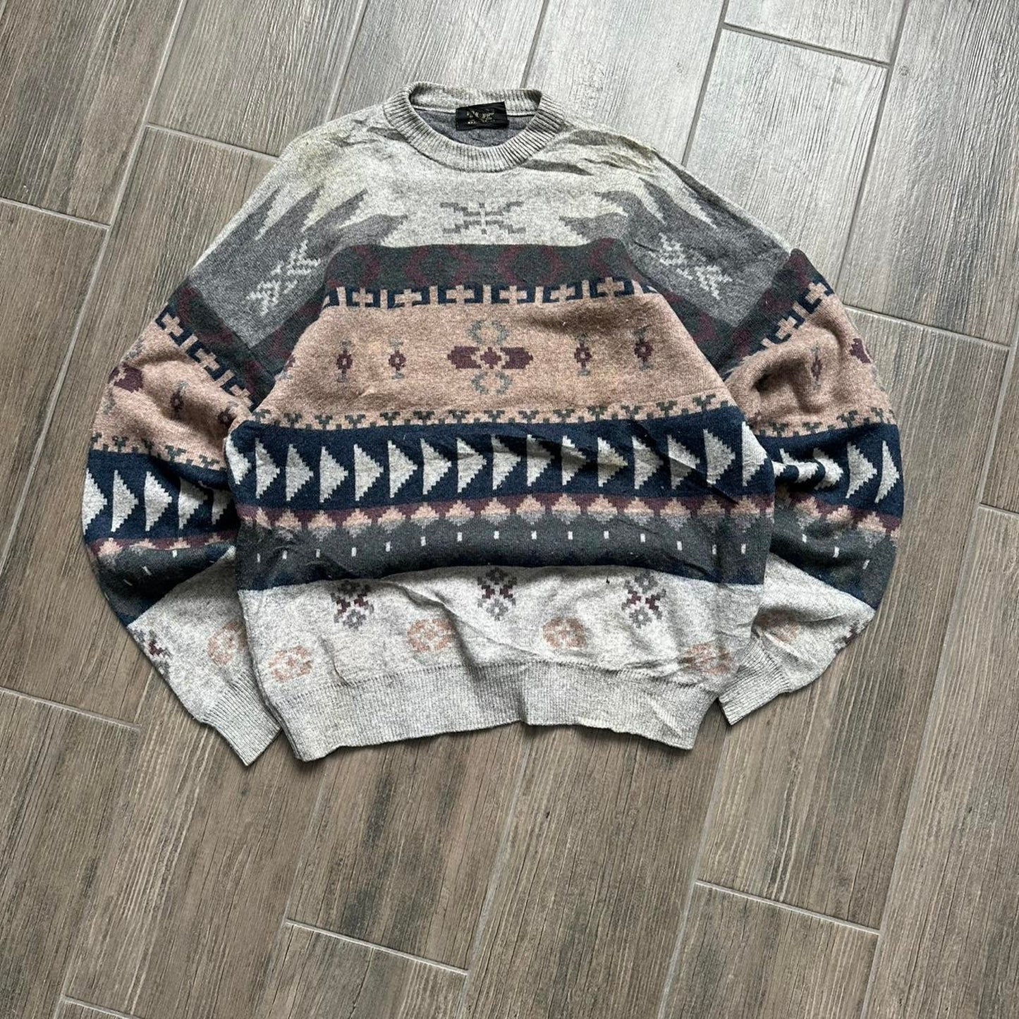 90s Aztec Patterned knit made in Spain sweater