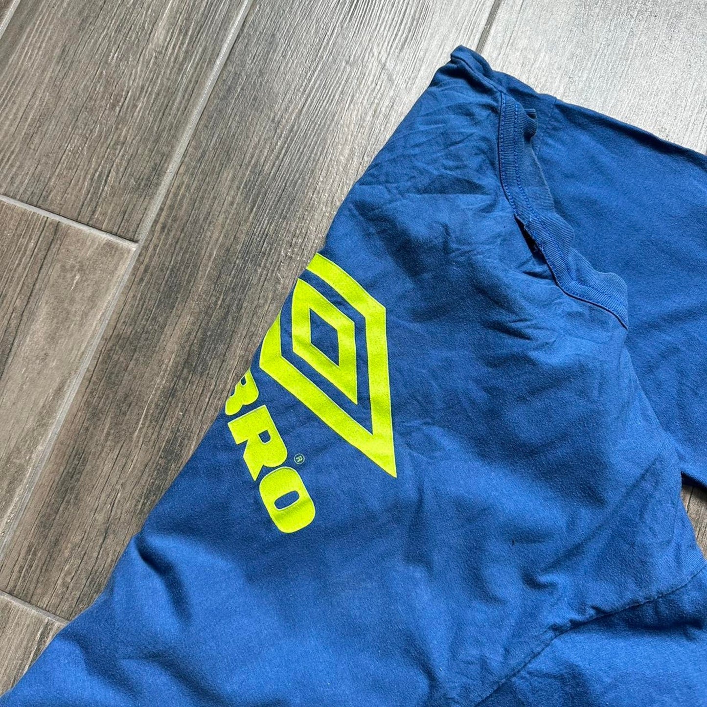 Umbro blue and yellow cotton