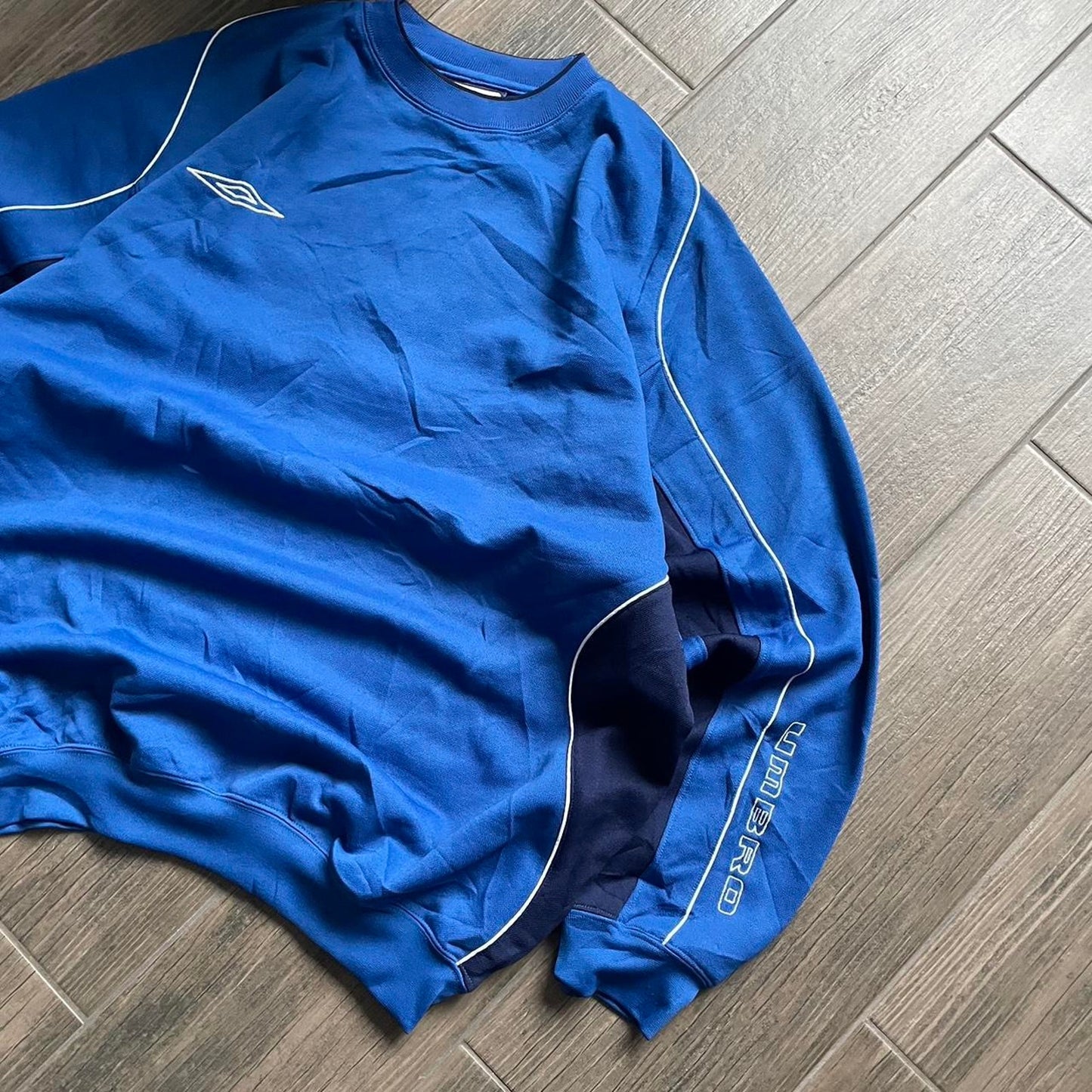 Y2K Umbro XL boxy fit baggy sweatshirt