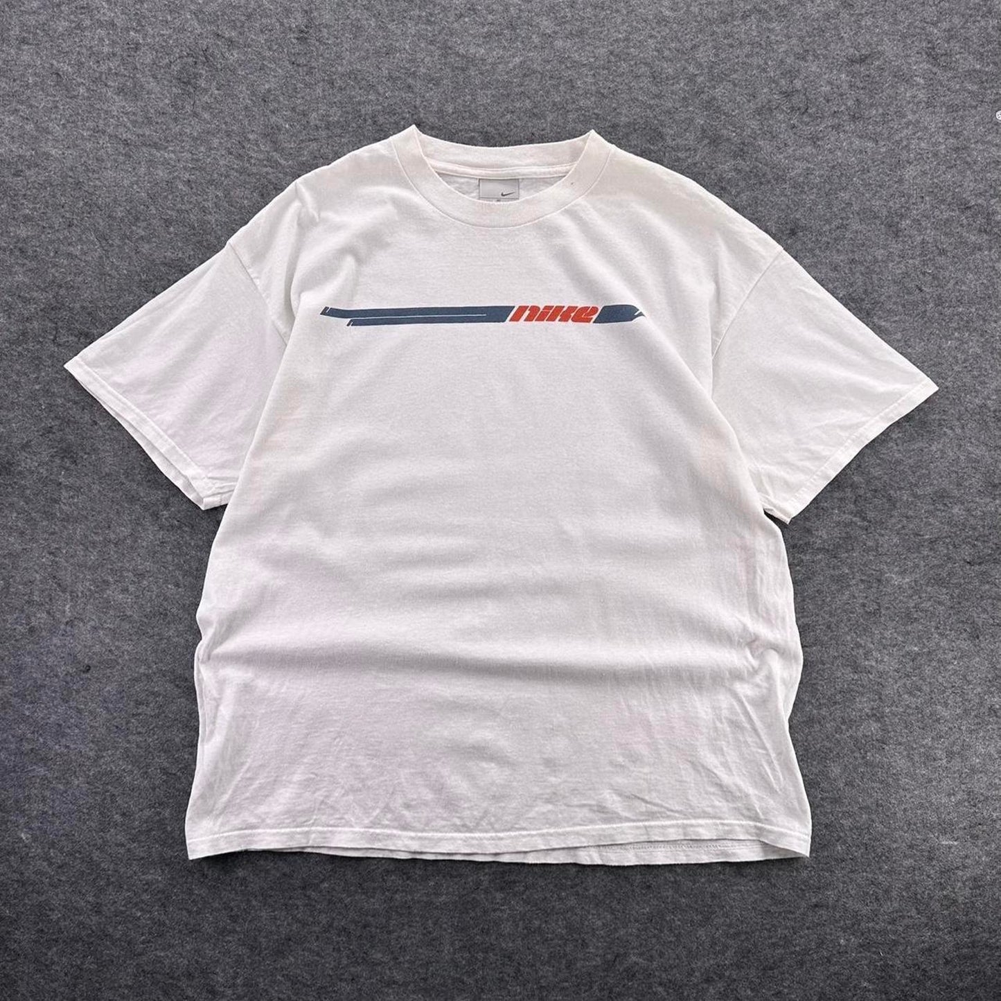 Nike white t shirt with red