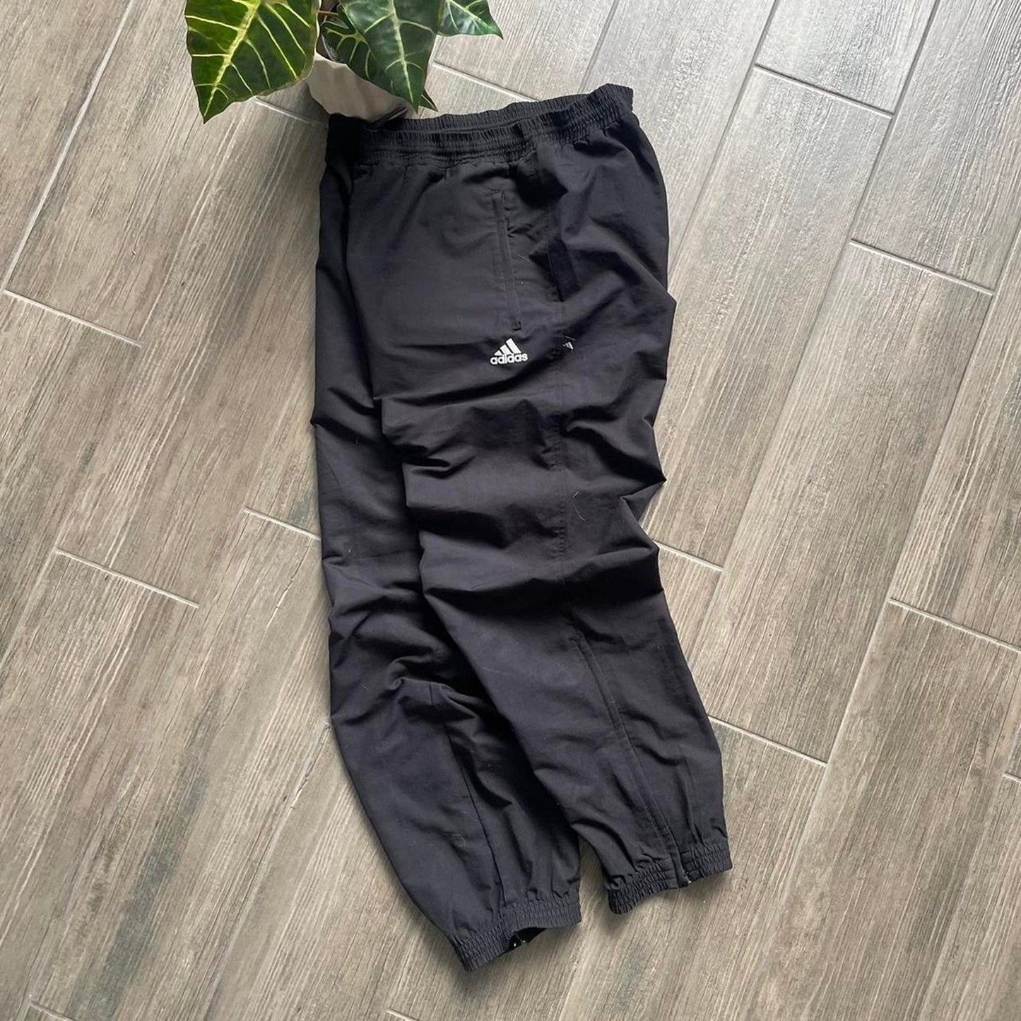 Adidas track baggy nylon y2k drill pants
