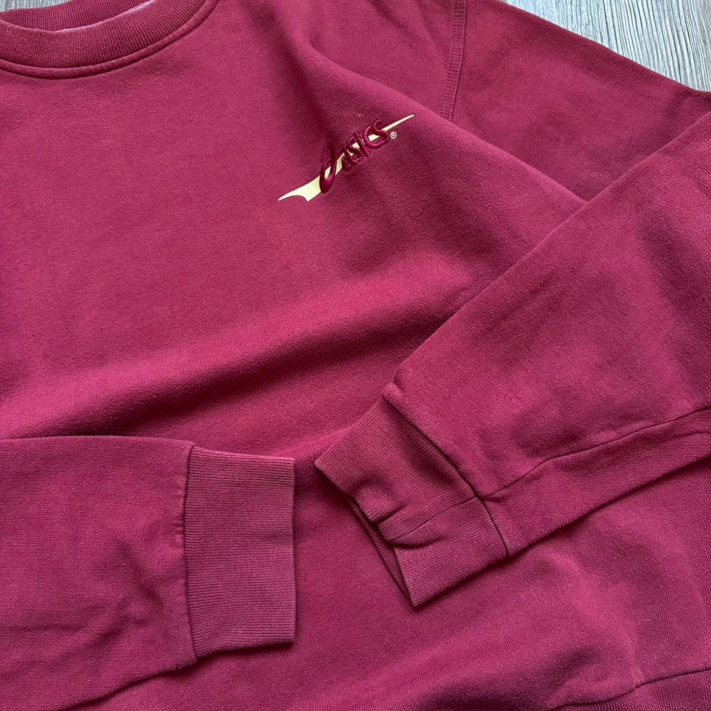 Asics vintage y2k L crewneck sweatshirt