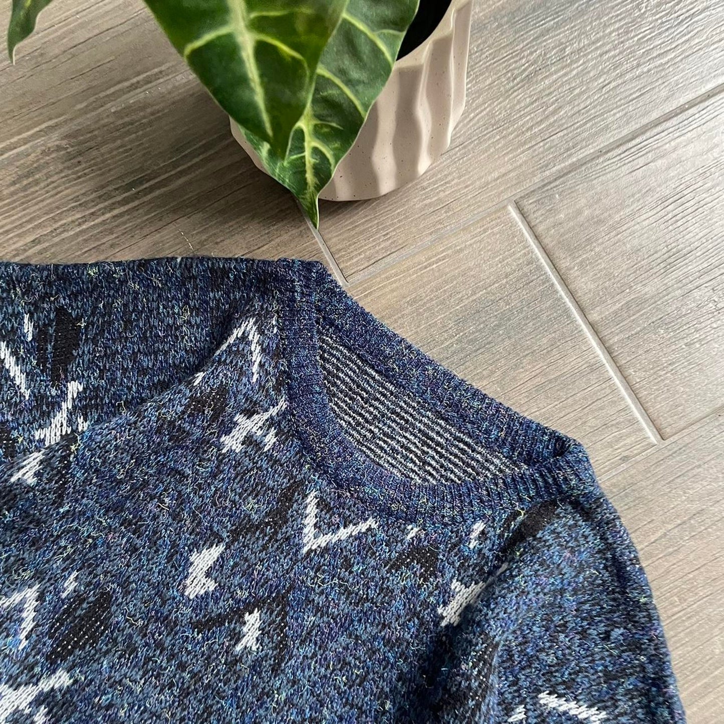 Y2k blue vintage made in UK XL jumper