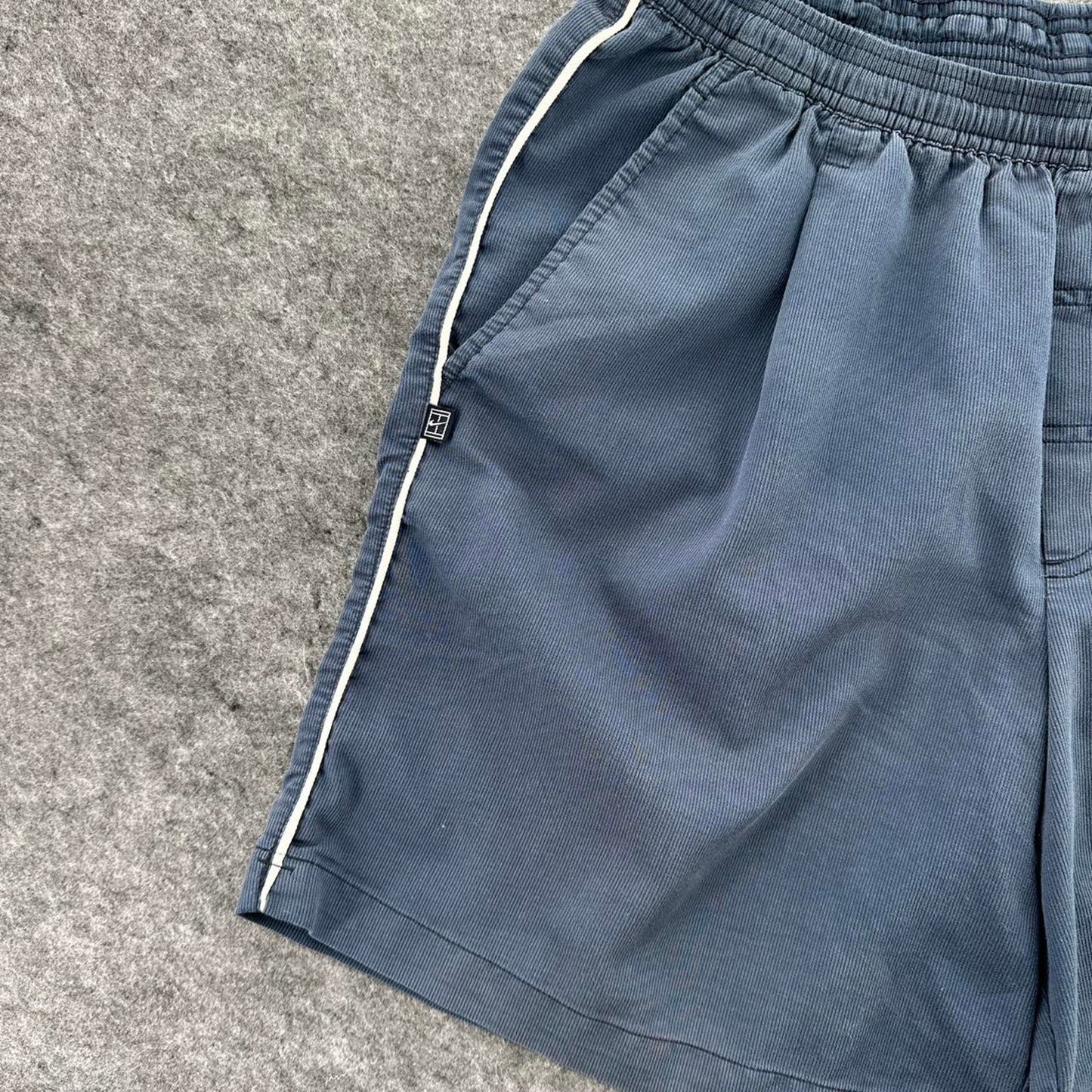 Y2k nike gray blue