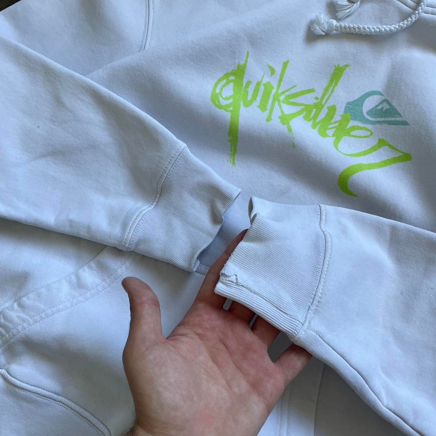 Quiksilver y2k baggy vintage hoodie