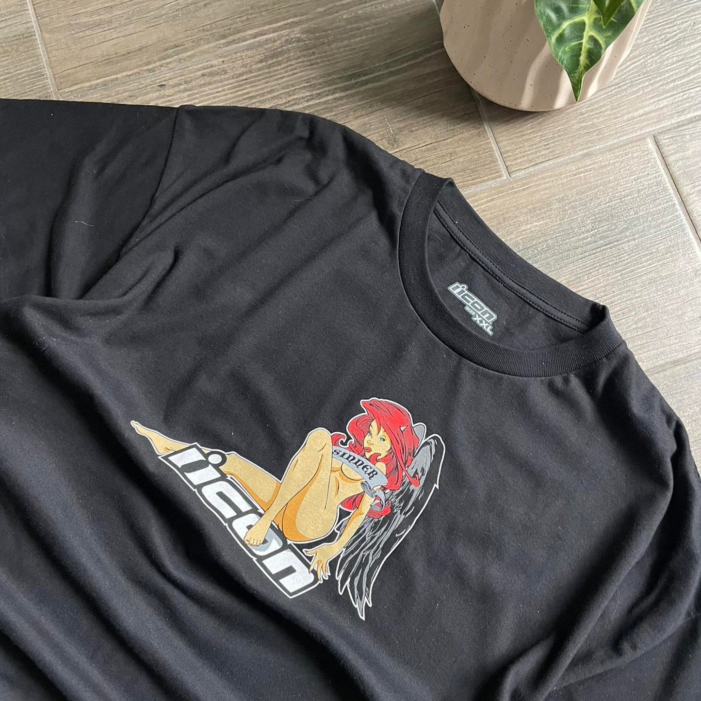 Icon y2k black streetwear baggy XXL tee