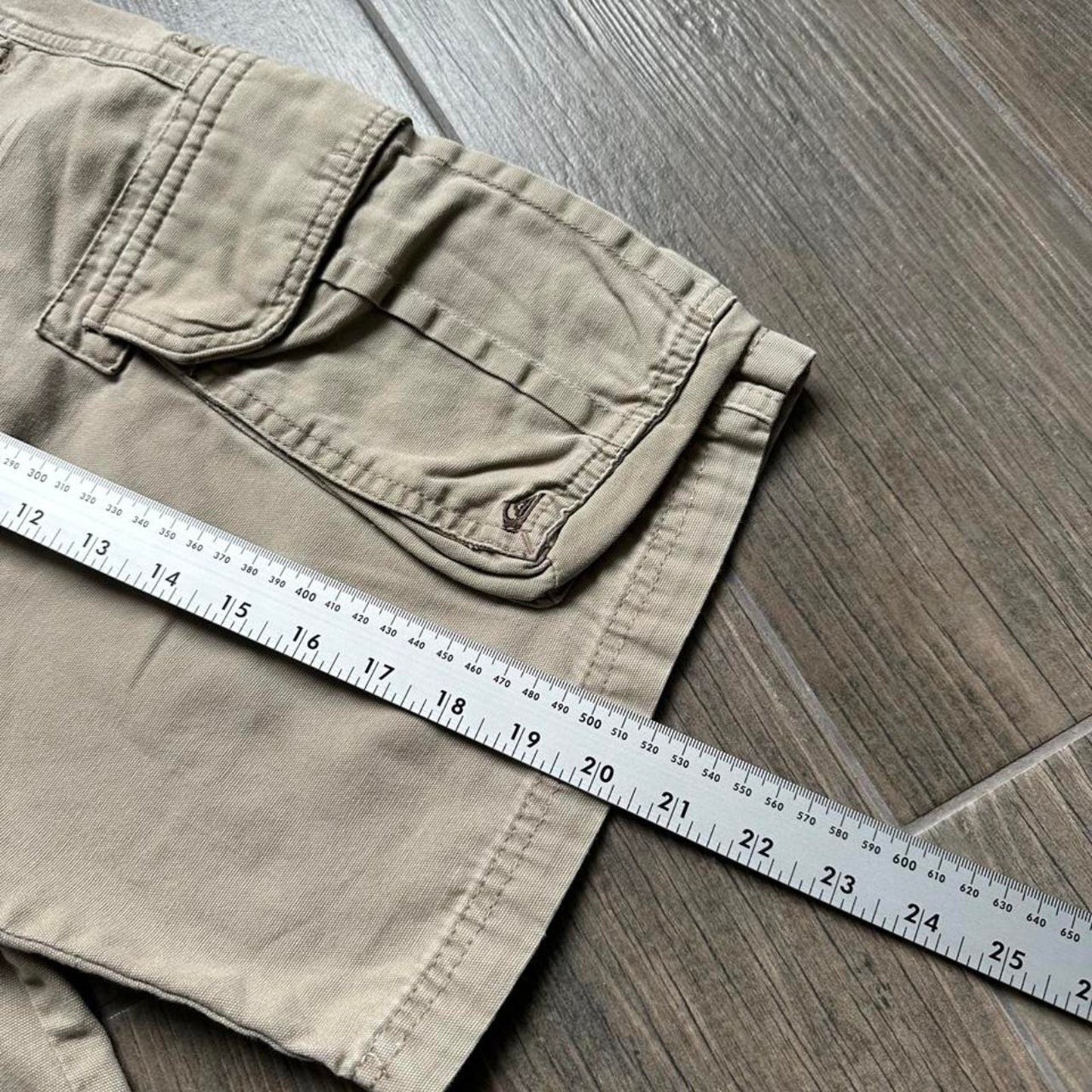 Quiksilver khaki cargo shorts