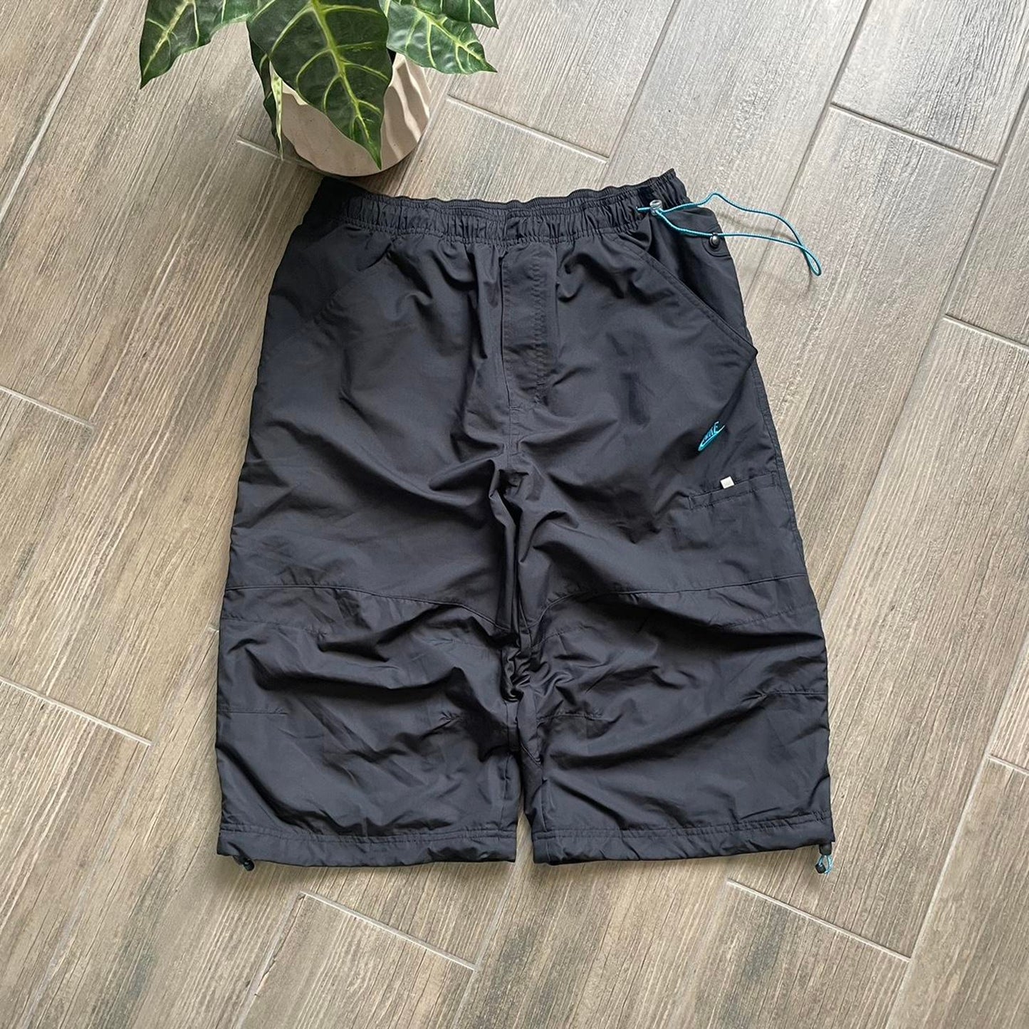 Umbro nylon black vintage shorts