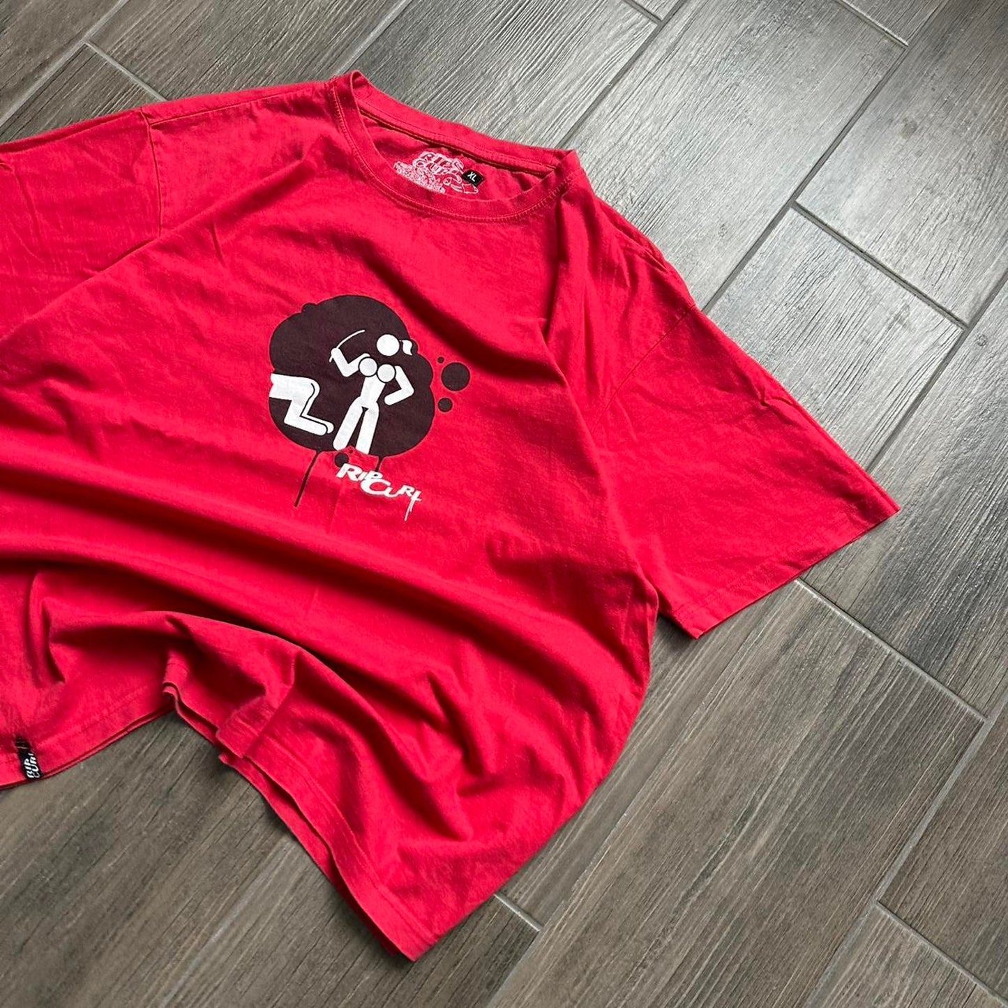 Rip curl red graphic tee