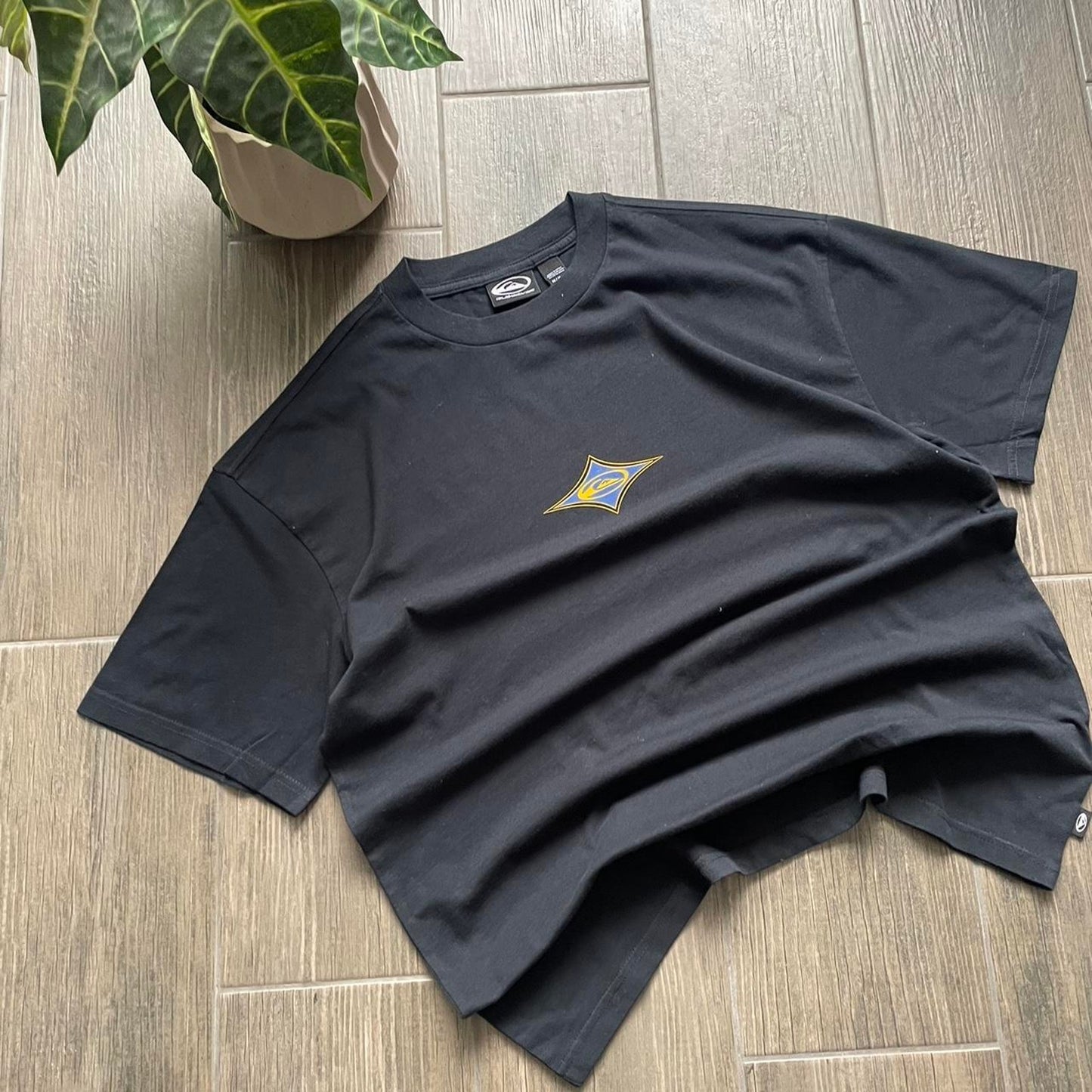 Quiksilver black big logo surf cotton t-shirt M