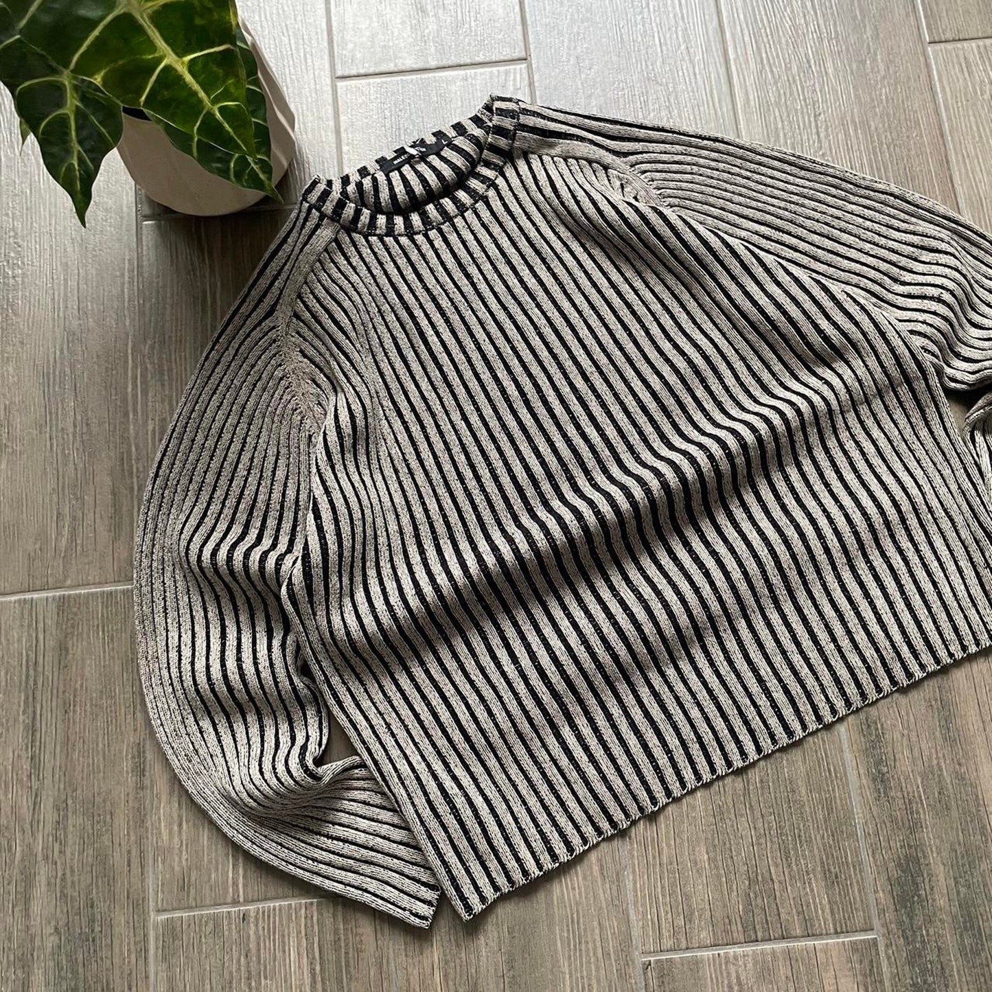 Vintage Japanese style knitted striped L jumper