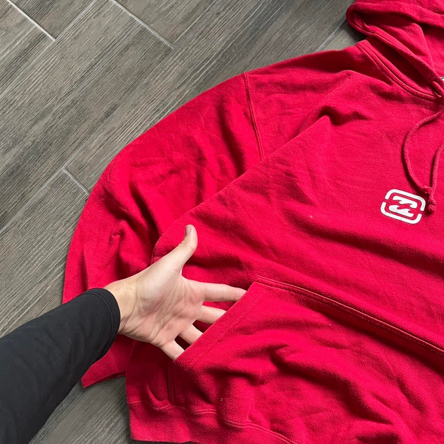 Billabong red y2k surf-wear M hoodie