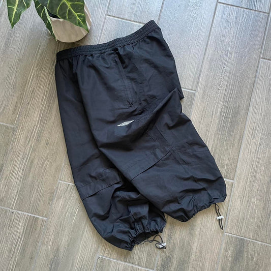 Umbro nylon baggy y2k shorts