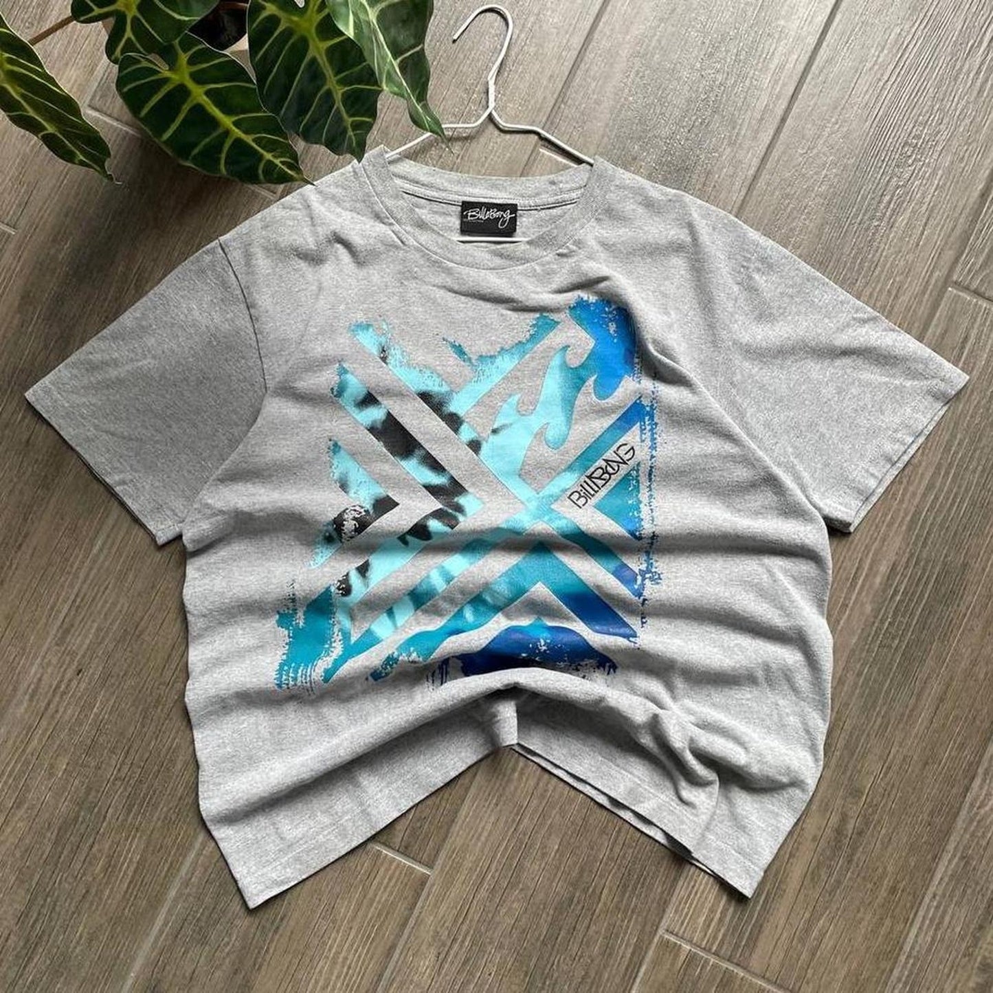 Billabong grey y2k japan style tee