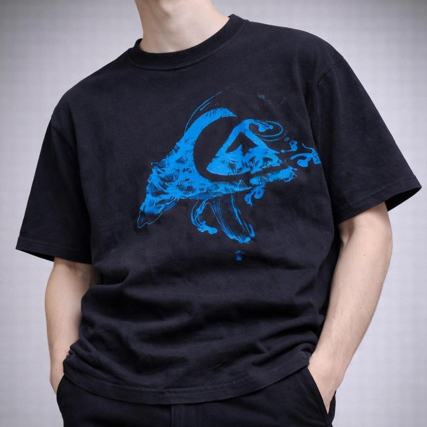 Quiksilver black y2k surf tee