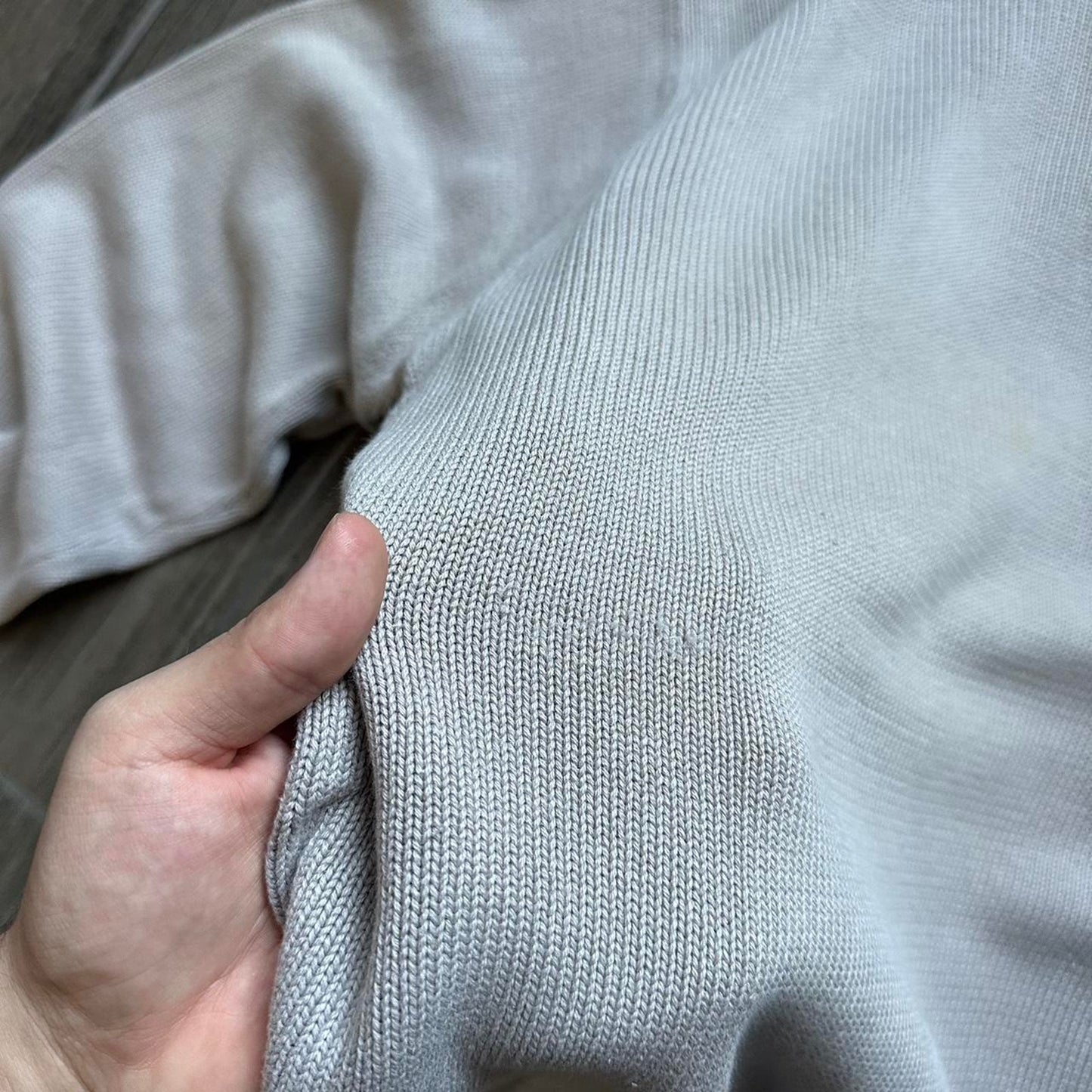 Tommy Hilfiger knitted beige cotton sweater