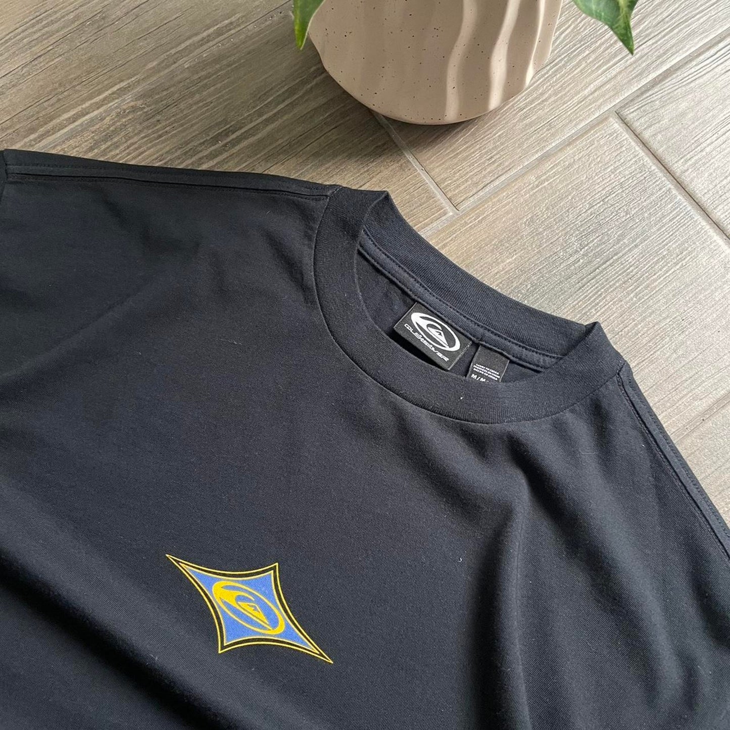 Quiksilver black big logo surf cotton t-shirt M