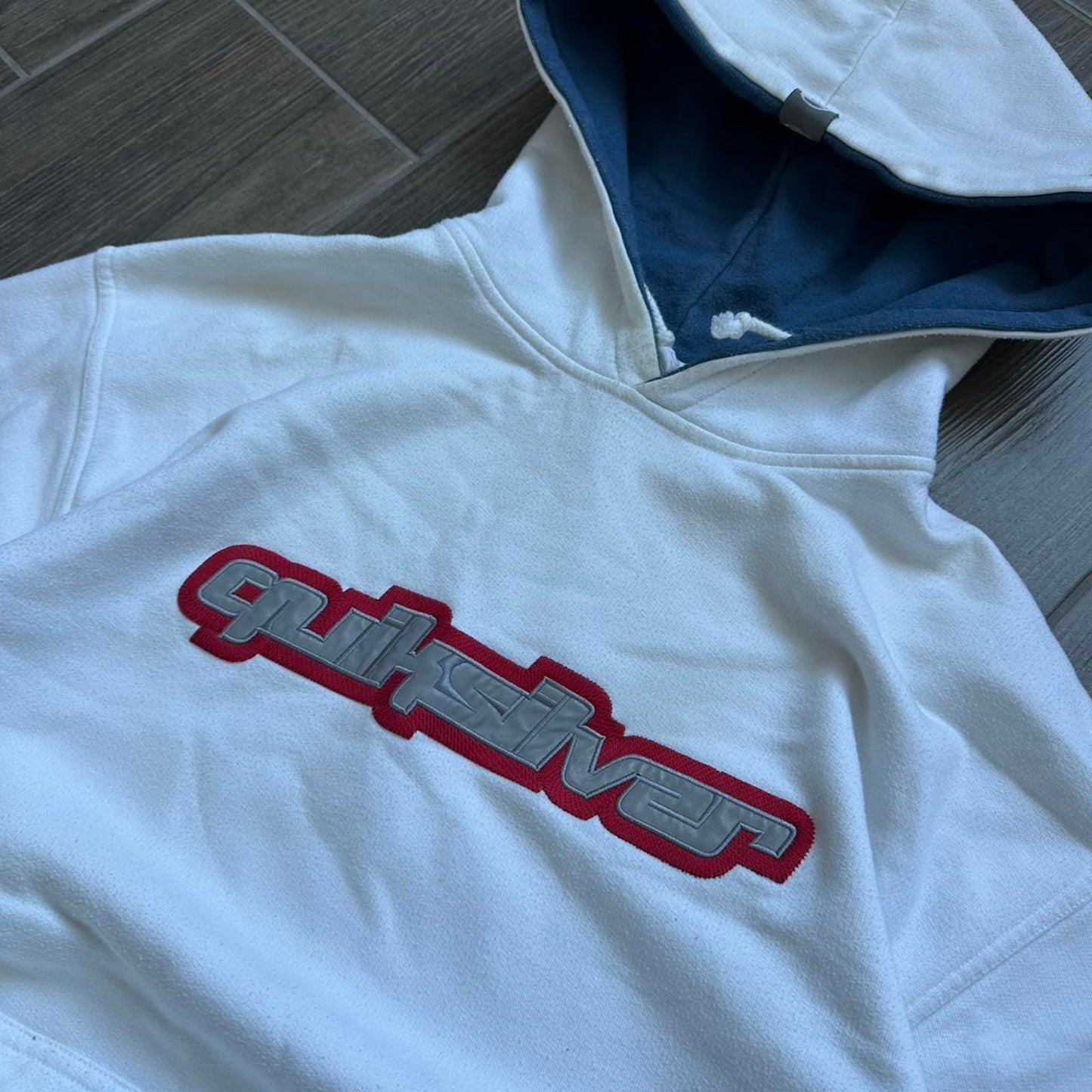 Quiksilver reflective logo baggy y2k