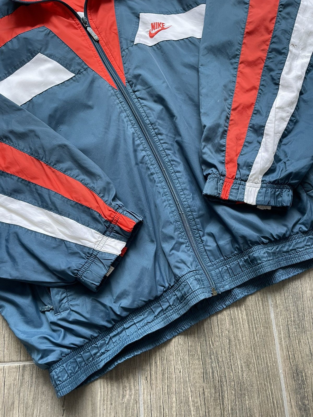 Nike vintage 90s light archive jacket