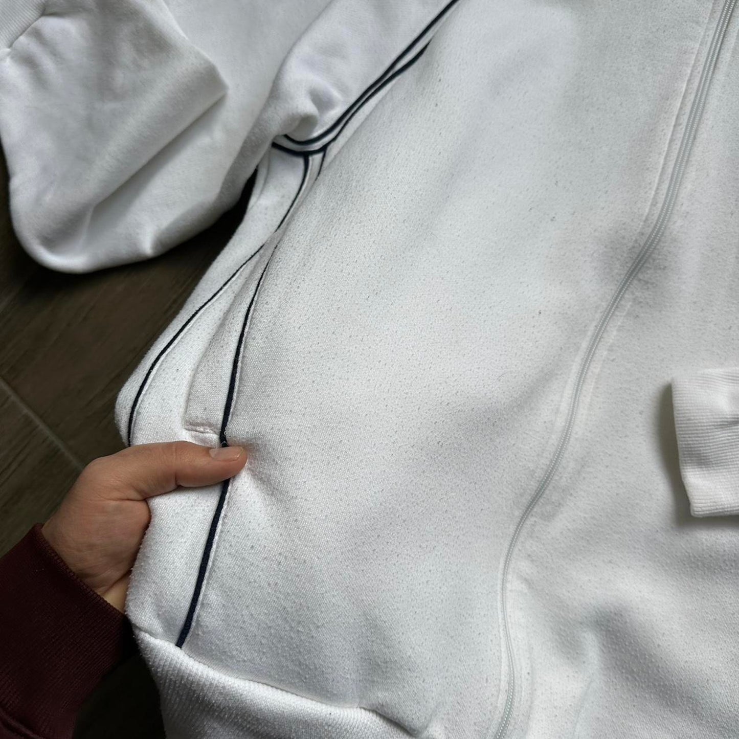 White umbro zip up vintage