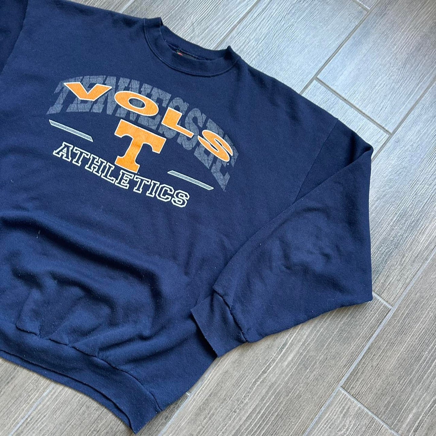 Vintage y2k navy XL sweatshirt
