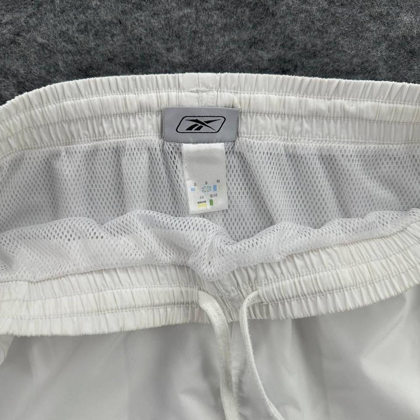 Y2k reebok white shorts