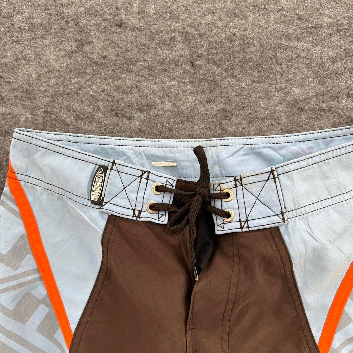Y2k brown and orange board